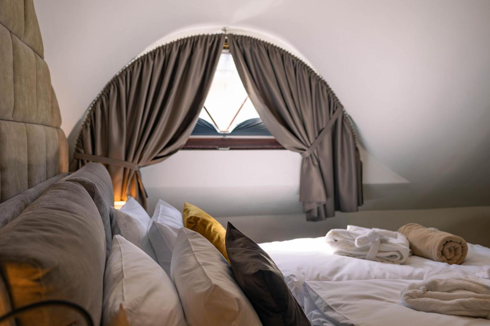 Boulevard Boutique Suites เวบา ภายนอก รูปภาพ